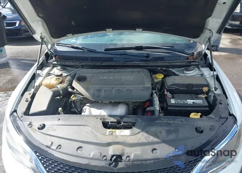 2015 Chrysler 200 Limited z USA, uszkodzony, nr VIN 1C3CCCAB1FN531875